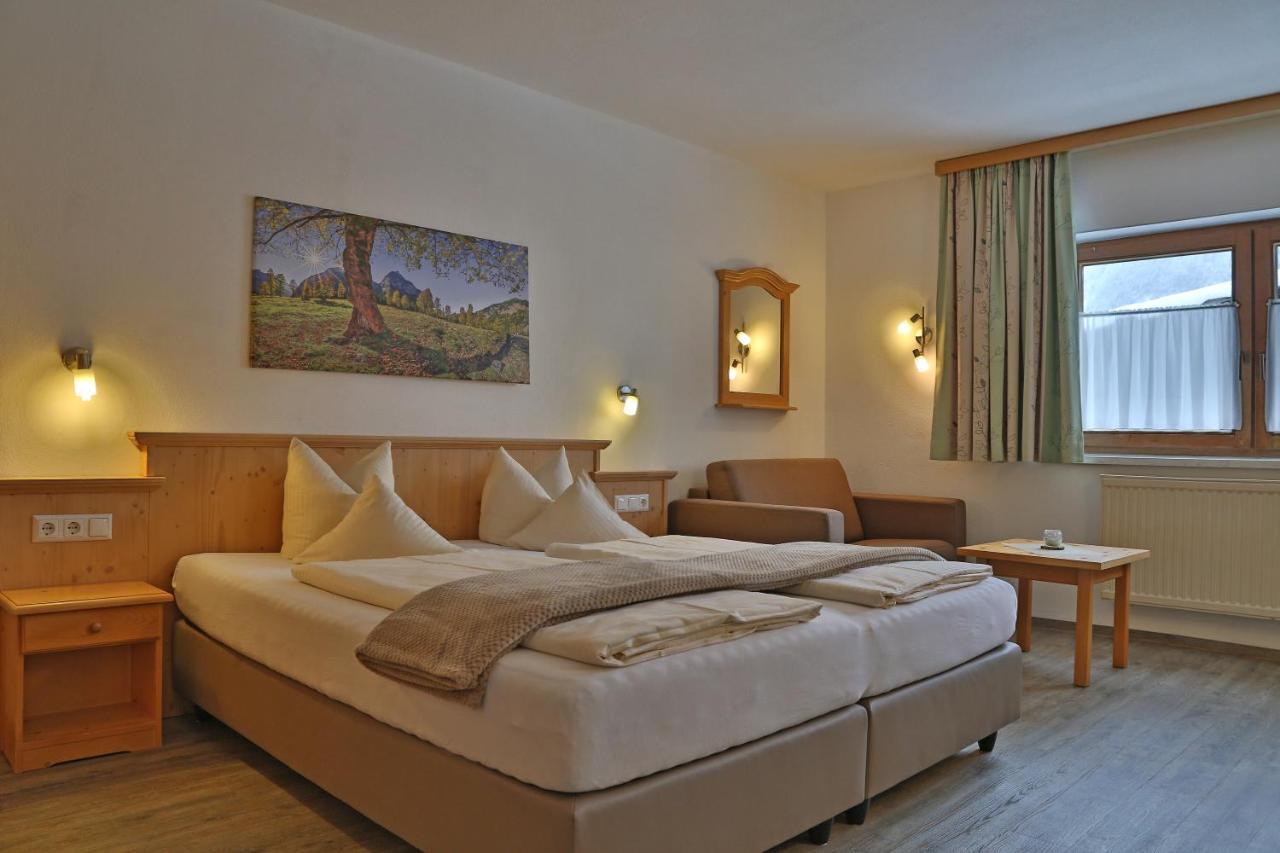 Frankenhof Hotel Scharnitz Bagian luar foto